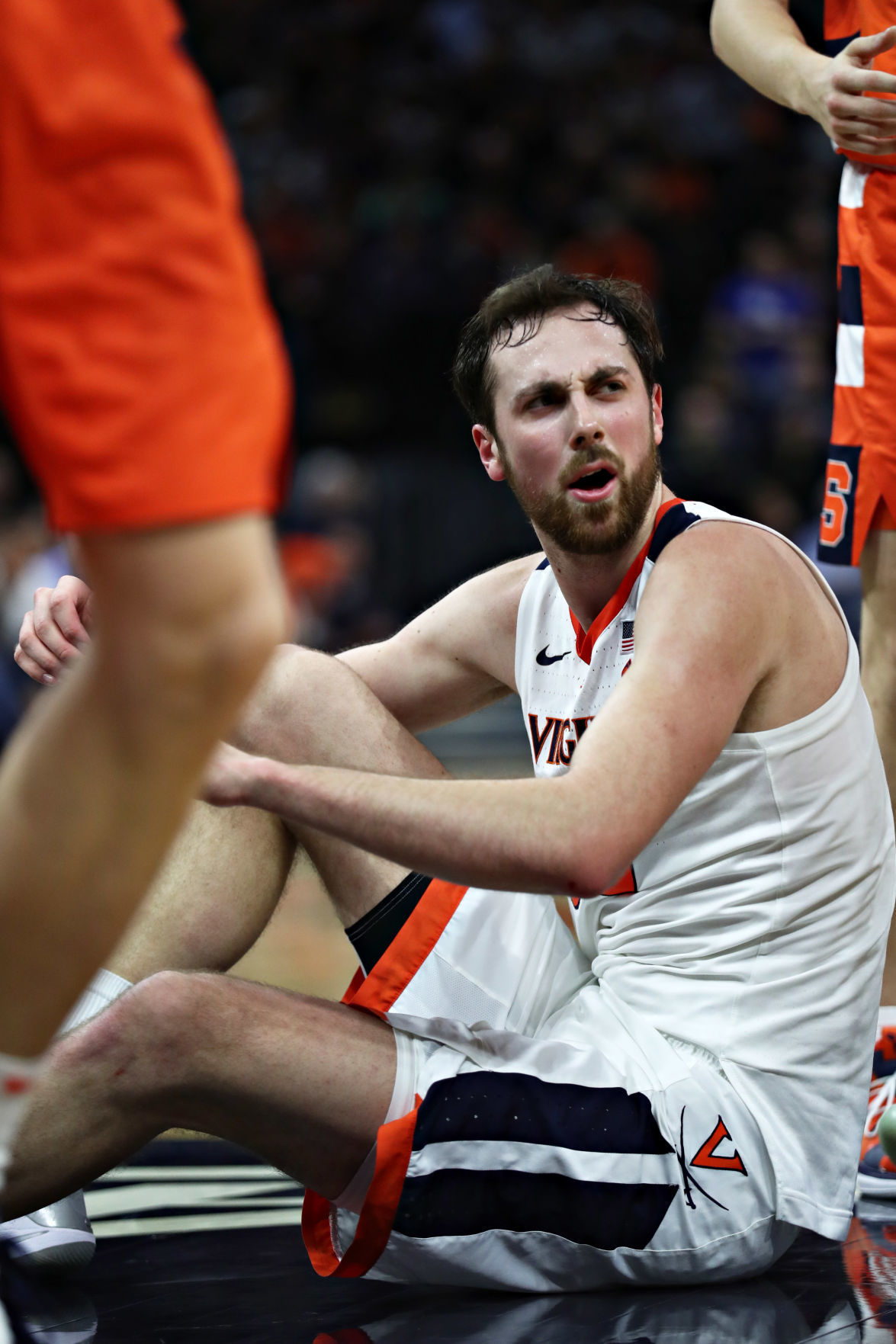 20200111_cdp_sports_uvahoops73.JPG